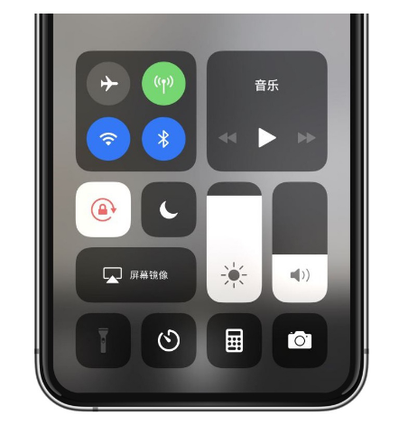 西城苹果14维修店分享iPhone 14手电筒按键灰了怎么办 