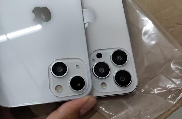西城苹果手机维修分享iPhone 13‌机模长什么样 